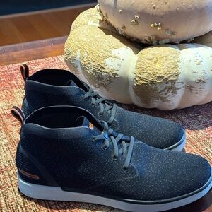 Skechers Men’s Navy Blue Mid/Ankle Top Shoes